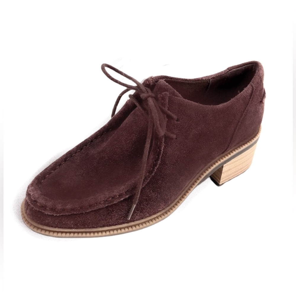 Clarks Womens Aubergine Suede Lace Up Oxford 6.5 M